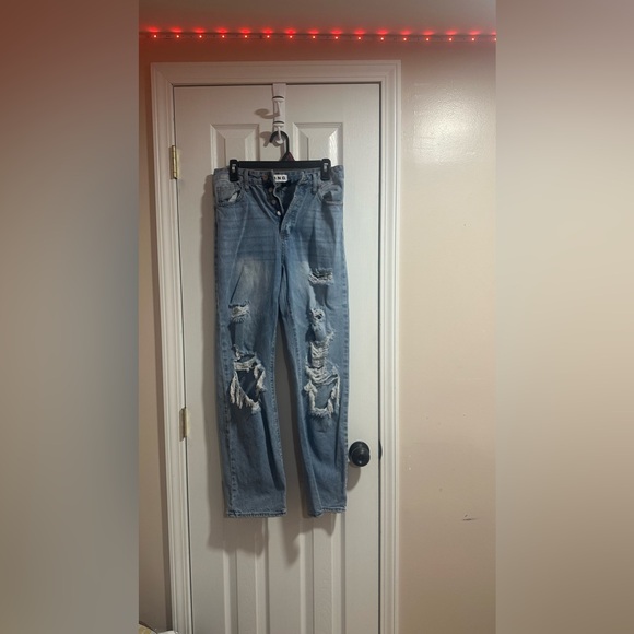 women’s ripped mom jeans - Picture 1 of 3